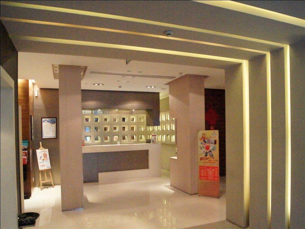 Jingjiang Inn Shanghai Minsheng Road Exterior foto